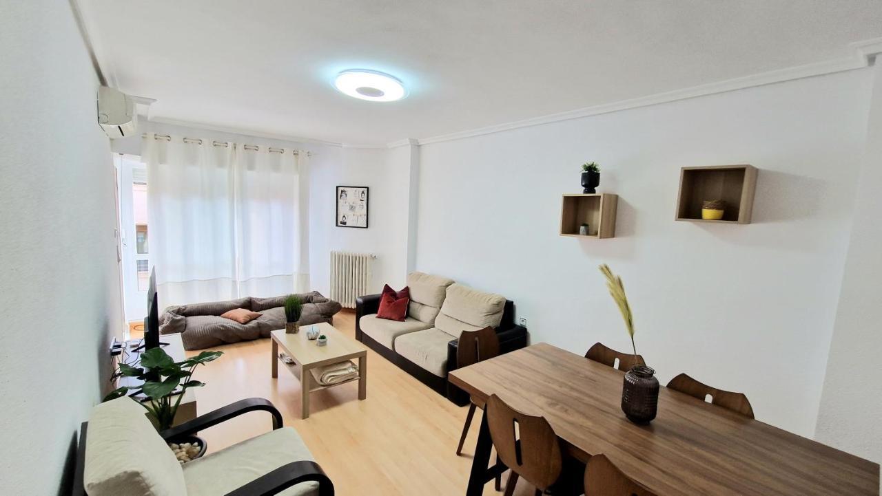 Apartamento Zona Albacete Exteriör bild